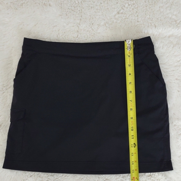 Columbia Pfg, Size 6,Black Women's Skirt - Picture 8 of 16